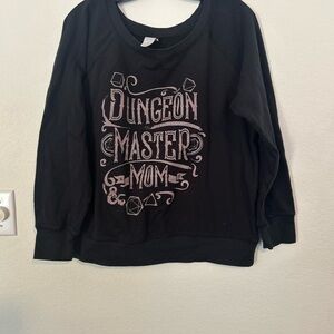 Black 'Dungeon Master Mom' Sweater Large